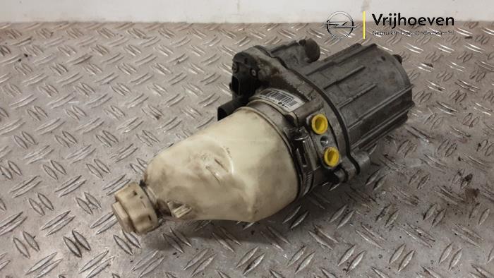 Used Power steering pump Opel Zafira (M75) 2.0 16V Turbo Price € 400,00 Margin scheme offered by Autodemontage Vrijhoeven B.V.