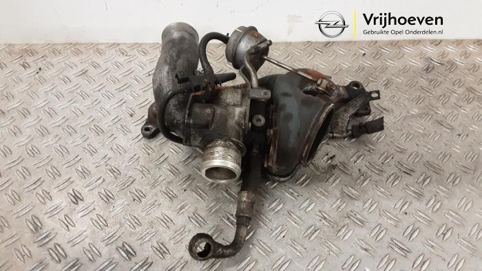 Usados Turbo Opel Zafira (M75) 2.0 16V Turbo Precio € 300,00 Norma de margen ofrecido por Autodemontage Vrijhoeven B.V.