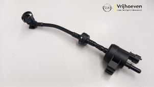 Evap Ventil van een Opel Astra J (PC6/PD6/PE6/PF6) 1.4 Turbo 16V 2012