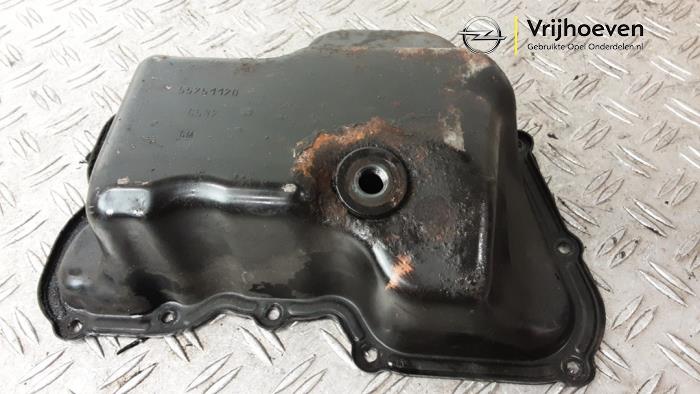 Usagé Couvercle carter Opel Corsa E 1.3 CDTi 16V ecoFLEX Prix € 50,00 Règlement à la marge proposé par Autodemontage Vrijhoeven B.V.