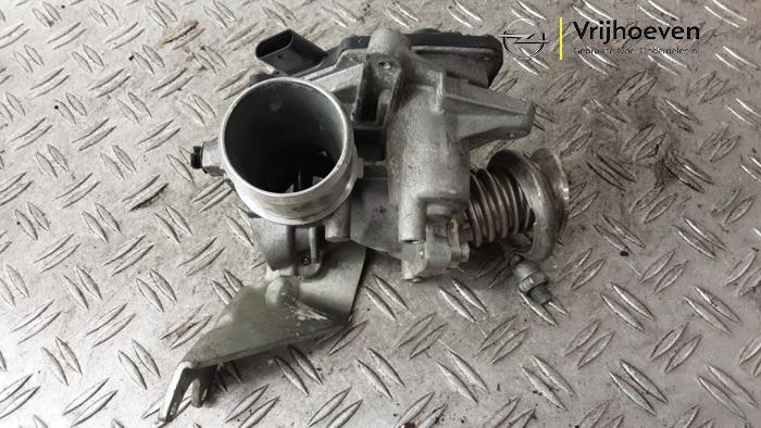 Usados Módulo EGR Opel Corsa E 1.3 CDTi 16V ecoFLEX Precio € 75,00 Norma de margen ofrecido por Autodemontage Vrijhoeven B.V.