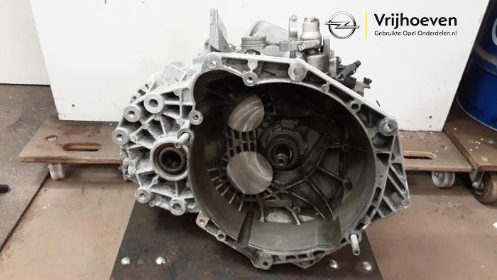 Used Gearbox Opel Insignia Grand Sport 2.0 CDTI 16V Price € 400,00 Margin scheme offered by Autodemontage Vrijhoeven B.V.