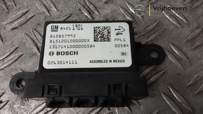 Usagé Module PDC Opel Insignia Grand Sport 2.0 CDTI 16V Prix € 40,00 Règlement à la marge proposé par Autodemontage Vrijhoeven B.V.