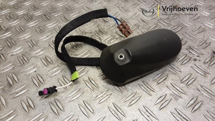 Używane Antena Opel Zafira Tourer (P12) 2.0 CDTI 16V 170 Ecotec Cena € 45,00 Procedura marży oferowane przez Autodemontage Vrijhoeven B.V.