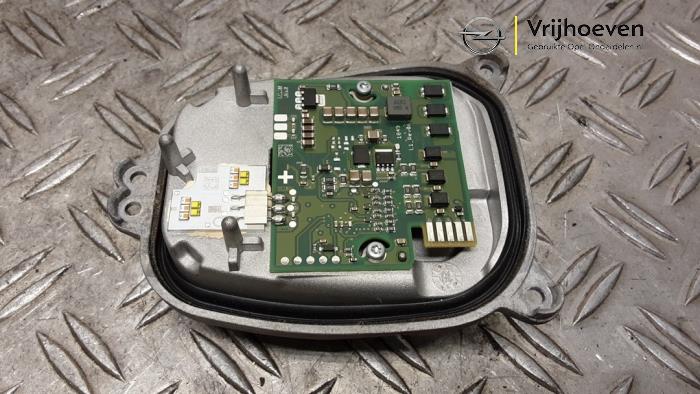 Gebrauchte Led Lampe Opel Insignia Grand Sport 2.0 CDTI 16V Preis € 150,00 Margenregelung angeboten von Autodemontage Vrijhoeven B.V.