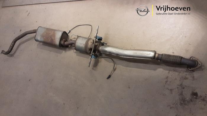 Gebrauchte Auspuff Mitteldämpfer Opel Corsa E 1.0 SIDI Turbo 12V Preis € 400,00 Margenregelung angeboten von Autodemontage Vrijhoeven B.V.