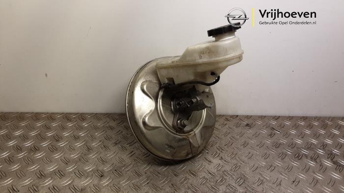 Usagé Servo frein Opel Insignia Grand Sport 1.6 CDTI 16V 136 Prix € 125,00 Règlement à la marge proposé par Autodemontage Vrijhoeven B.V.