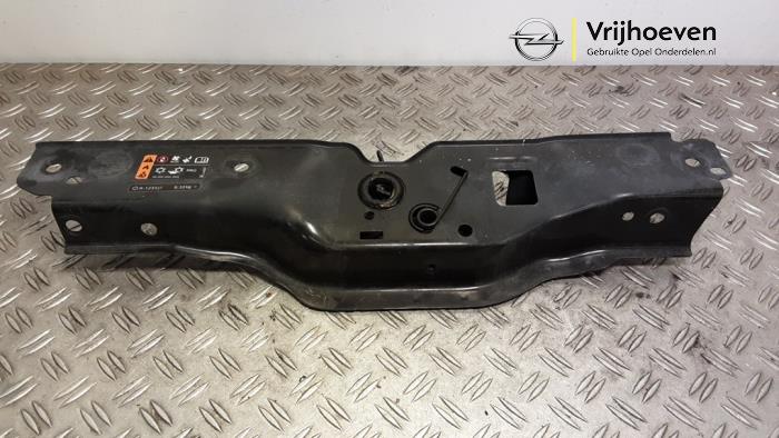 Begagnade Låsplatta Opel Corsa E 1.0 SIDI Turbo 12V Pris € 50,00 Marginaltabell erbjuds av Autodemontage Vrijhoeven B.V.