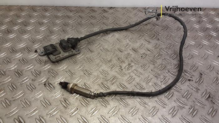 Usados Sensor Nox Opel Insignia Grand Sport 1.6 CDTI 16V 136 Precio € 300,00 Norma de margen ofrecido por Autodemontage Vrijhoeven B.V.