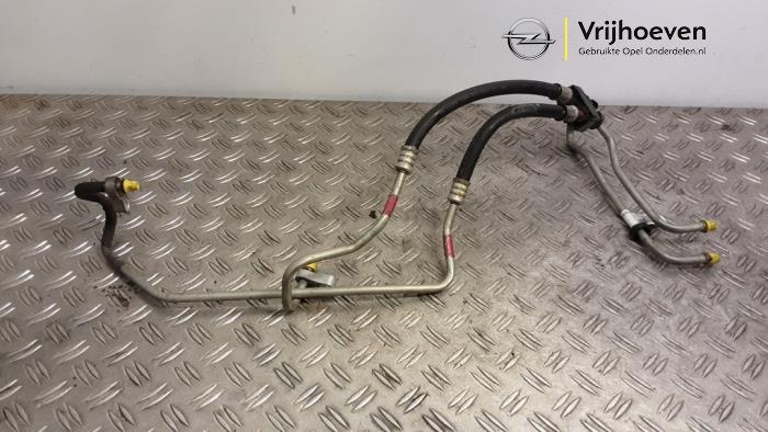 Usagé Conduit (divers) Opel Insignia Grand Sport 1.6 CDTI 16V 136 Prix € 75,00 Règlement à la marge proposé par Autodemontage Vrijhoeven B.V.