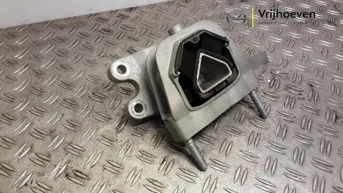 Used Engine mount Opel Mokka Mokka-e, Electric 50 kWh Price € 45,00 Margin scheme offered by Autodemontage Vrijhoeven B.V.