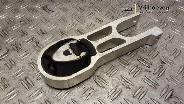 Used Engine mount Opel Mokka Mokka-e, Electric 50 kWh Price € 45,00 Margin scheme offered by Autodemontage Vrijhoeven B.V.