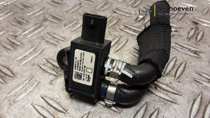 Begagnade Sensor (övriga) Opel Astra L Sports Tourer (F4/FC/FN/FR) 1.2 Turbo 130 12V Pris € 25,00 Marginaltabell erbjuds av Autodemontage Vrijhoeven B.V.