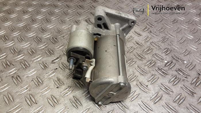 Used Starter Opel Astra L Sports Tourer (F4/FC/FN/FR) 1.2 Turbo 130 12V Price € 25,00 Margin scheme offered by Autodemontage Vrijhoeven B.V.