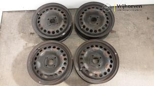 Gebrauchte Felgen Set Opel Karl 1.0 12V Preis € 80,00 Margenregelung angeboten von Autodemontage Vrijhoeven B.V.