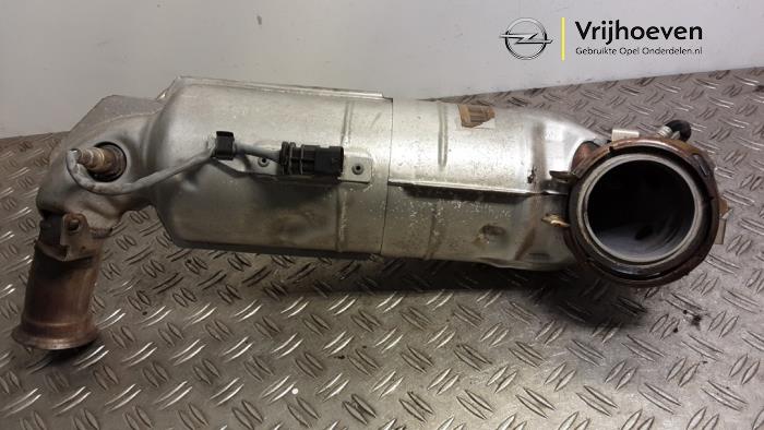 Gebrauchte Katalysator Opel Corsa F (UB/UH/UP) 1.2 Turbo 12V 100 Preis € 600,00 Margenregelung angeboten von Autodemontage Vrijhoeven B.V.