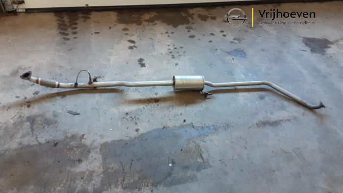 Usagé Echappement (complet) Opel Karl 1.0 12V Prix € 150,00 Règlement à la marge proposé par Autodemontage Vrijhoeven B.V.