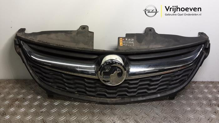 Używane Grill Opel Karl 1.0 12V Cena € 100,00 Procedura marży oferowane przez Autodemontage Vrijhoeven B.V.