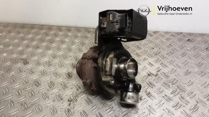 Używane Turbo Opel Antara (LA6) 2.0 CDTI 16V 4x2 Cena € 225,00 Procedura marży oferowane przez Autodemontage Vrijhoeven B.V.