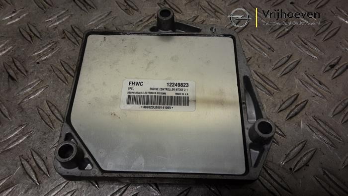 Used Engine management computer Opel Meriva (A) 1.6 16V Price € 400,00 Margin scheme offered by Autodemontage Vrijhoeven B.V.