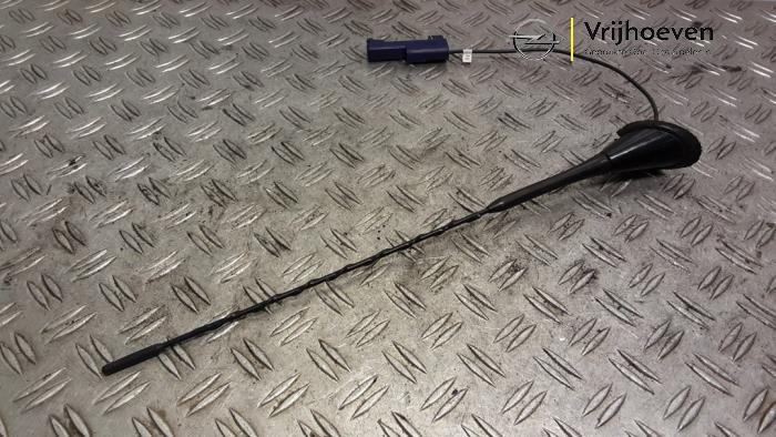 Używane Antena Opel Meriva (A) 1.6 16V Cena € 30,00 Procedura marży oferowane przez Autodemontage Vrijhoeven B.V.