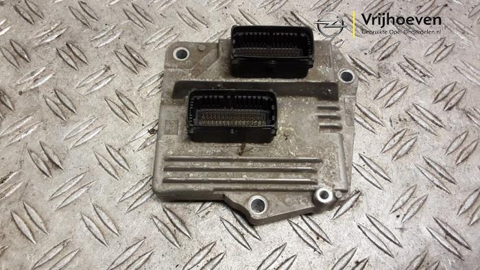 Used Engine management computer Opel Meriva (A) 1.6 16V Price € 400,00 Margin scheme offered by Autodemontage Vrijhoeven B.V.
