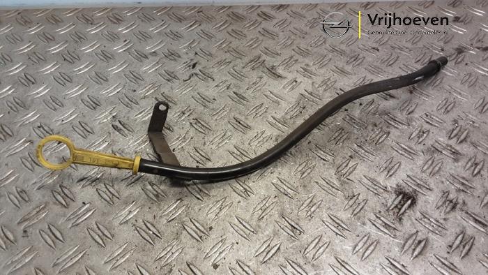 Gebrauchte Ölmessstab Opel Zafira (M75) 1.6 16V Preis € 15,00 Margenregelung angeboten von Autodemontage Vrijhoeven B.V.
