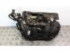 Opel Tigra Twin Top 1.4 16V Tubulure d'admission