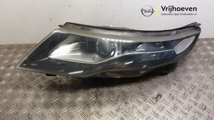 Używane Reflektor lewy Opel Ampera 1.4 16V Cena € 950,00 Procedura marży oferowane przez Autodemontage Vrijhoeven B.V.