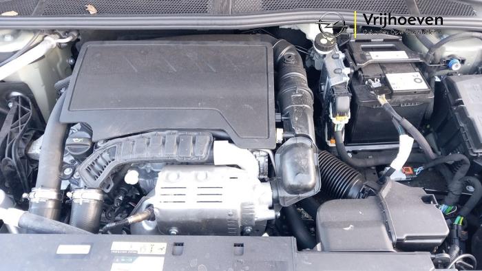 Engine from a Opel Astra L Sports Tourer (F4/FC/FN/FR) 1.2 Turbo 130 12V 2025