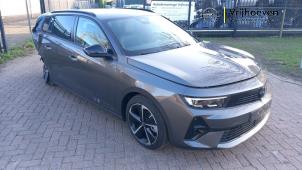 Engine from a Opel Astra L Sports Tourer (F4/FC/FN/FR) 1.2 Turbo 130 12V 2025