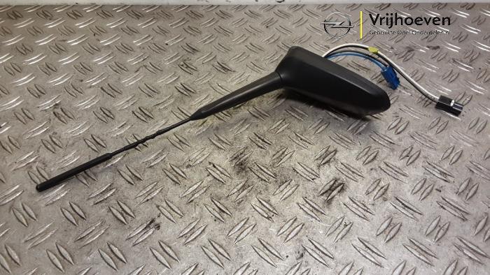 Używane Antena Opel Ampera 1.4 16V Cena € 30,00 Procedura marży oferowane przez Autodemontage Vrijhoeven B.V.