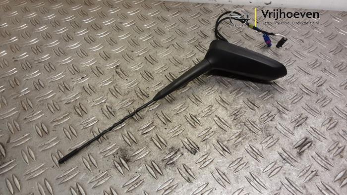 Używane Antena Opel Meriva (B) 1.4 Turbo 16V ecoFLEX 120 Cena € 50,00 Procedura marży oferowane przez Autodemontage Vrijhoeven B.V.