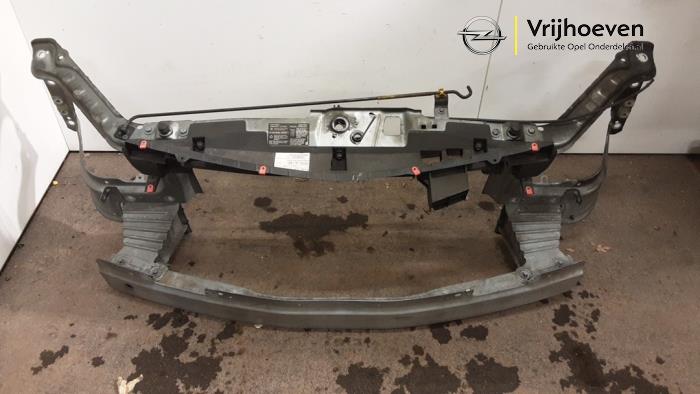 Używane Panel przedni Opel Meriva (B) 1.4 16V Ecotec Cena € 150,00 Procedura marży oferowane przez Autodemontage Vrijhoeven B.V.