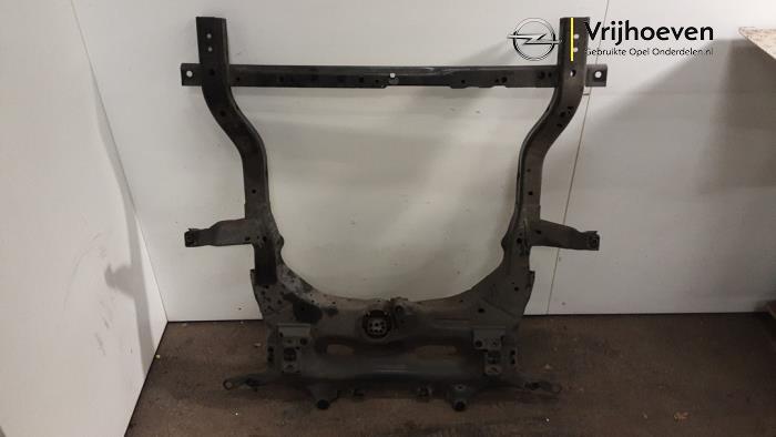 Used Subframe Opel Astra K 1.0 Turbo 12V Price € 125,00 Margin scheme offered by Autodemontage Vrijhoeven B.V.