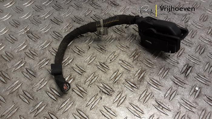 Gebrauchte ABS Stecker Opel Astra K 1.0 Turbo 12V Preis € 50,00 Margenregelung angeboten von Autodemontage Vrijhoeven B.V.