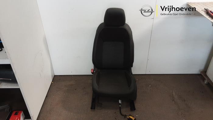 Używane Fotel lewy Opel Astra K 1.4 Turbo 16V Cena € 150,00 Procedura marży oferowane przez Autodemontage Vrijhoeven B.V.