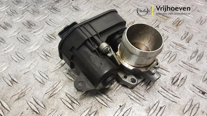 Usagé Boitier papillon Opel Corsa F (UB/UH/UP) 1.2 Turbo 12V 100 Prix € 40,00 Règlement à la marge proposé par Autodemontage Vrijhoeven B.V.