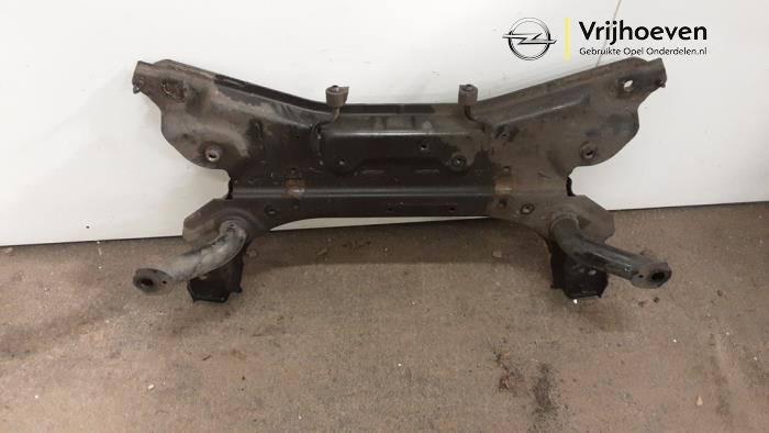 Usados Subchasis Opel Agila (B) 1.0 12V Precio € 75,00 Norma de margen ofrecido por Autodemontage Vrijhoeven B.V.