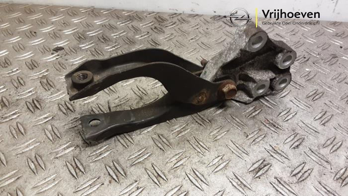 Used Engine mount Opel Astra K Sports Tourer 1.4 Turbo 12V Price € 50,00 Margin scheme offered by Autodemontage Vrijhoeven B.V.