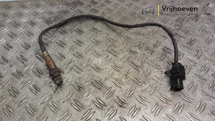 Używane Sonda lambda Opel Agila (B) 1.0 12V ecoFLEX Cena € 30,00 Procedura marży oferowane przez Autodemontage Vrijhoeven B.V.