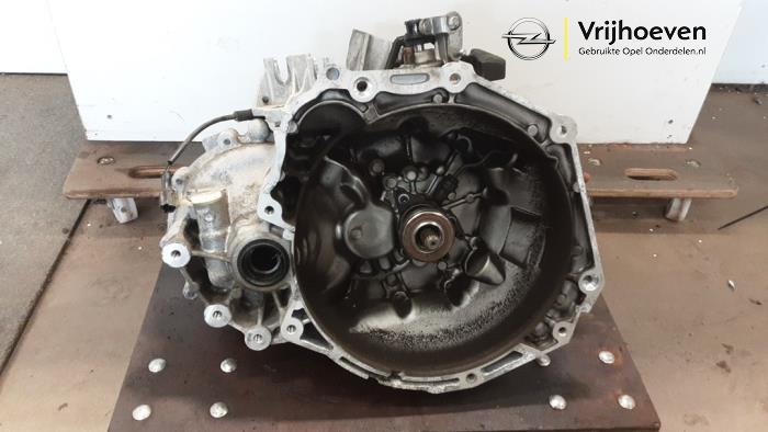 Gebrauchte Getriebe Opel Karl 1.0 12V Preis € 250,00 Margenregelung angeboten von Autodemontage Vrijhoeven B.V.