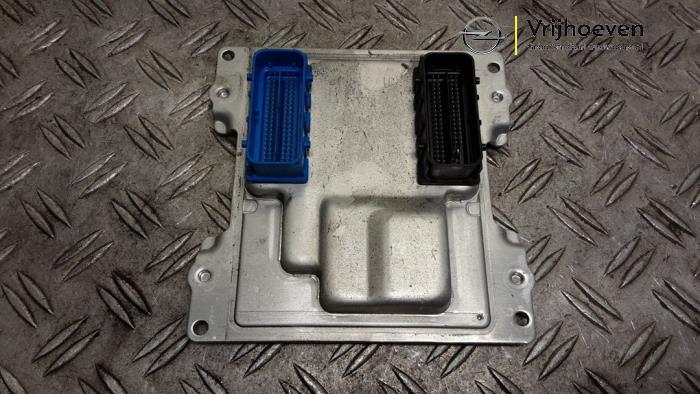 Used Engine management computer Opel Karl 1.0 12V Price € 125,00 Margin scheme offered by Autodemontage Vrijhoeven B.V.