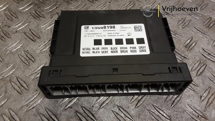 Used Body control computer Opel Karl 1.0 12V Price € 80,00 Margin scheme offered by Autodemontage Vrijhoeven B.V.