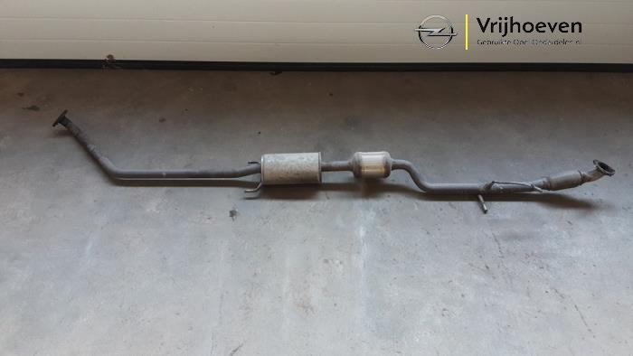 Usagé Echappement (complet) Opel Karl 1.0 12V Prix € 175,00 Règlement à la marge proposé par Autodemontage Vrijhoeven B.V.