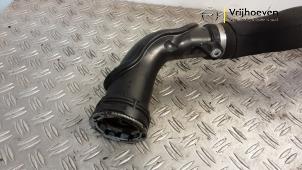 Intercooler Rohr van een Opel Mokka/Mokka X 1.6 CDTI 16V 4x2 2016