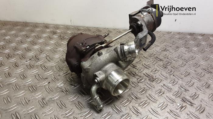 Used Turbo Opel Mokka/Mokka X 1.6 CDTI 16V 4x2 Price € 350,00 Margin scheme offered by Autodemontage Vrijhoeven B.V.