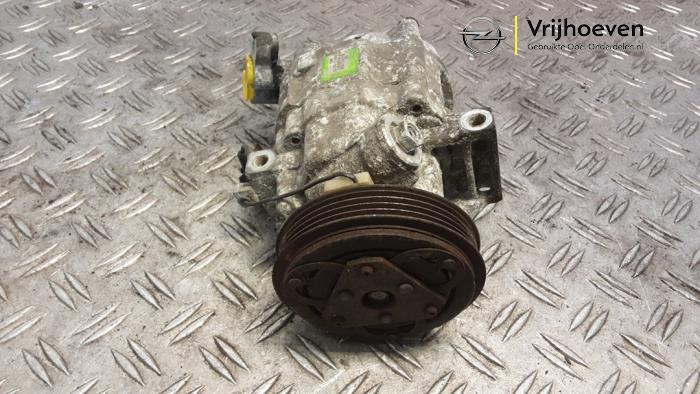 Usagé Pompe clim Opel Agila (B) 1.0 12V Prix € 60,00 Règlement à la marge proposé par Autodemontage Vrijhoeven B.V.