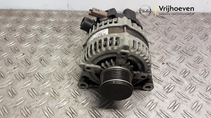 Usagé Dynamo Opel Grandland (X) 1.2 Turbo 12V Prix € 100,00 Règlement à la marge proposé par Autodemontage Vrijhoeven B.V.