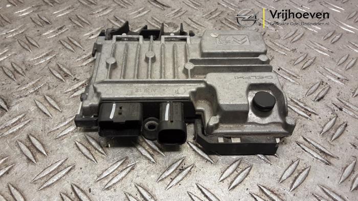 Used Start/Stop computer Opel Crossland (X) 1.2 Turbo 12V Euro 6 Price € 45,00 Margin scheme offered by Autodemontage Vrijhoeven B.V.